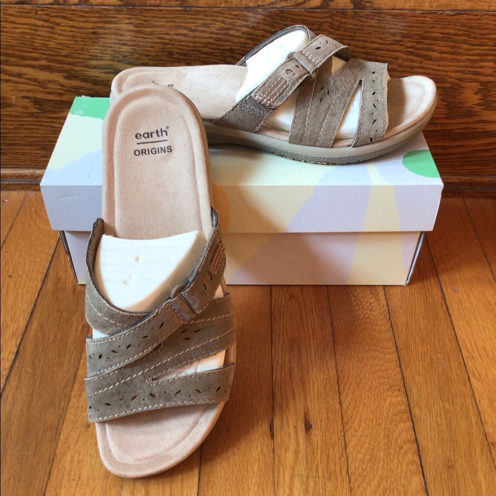EarthOrigins Savoy Shantel sandals. Worn once!